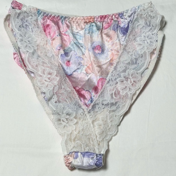 3 pair Vintage Satin Floral and Lace Panties hi-cut - Picture 7 of 9